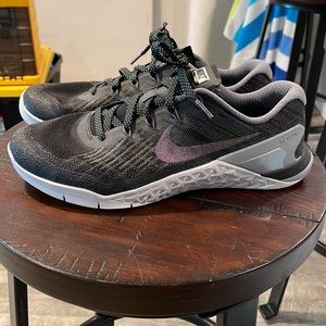 Nike Womens Metcon size 9.5